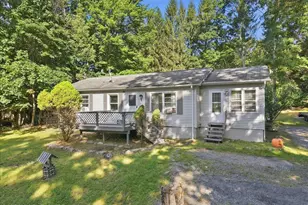 6052 Little Bear Ln, East Stroudsburg, PA 18302 - Photo 3