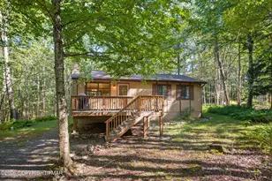 391 Berry Ln, Pocono Lake, PA 18347 - Photo 3
