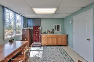 295 Crown View Ave, Easton, PA 18040 - Photo 37