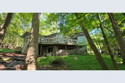  442 Somerset Drive, East Stroudsburg, PA 18301 - Photo 3