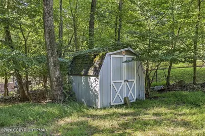  8827 Twin Lake Drive, Kunkletown, PA 18058 - Photo 21