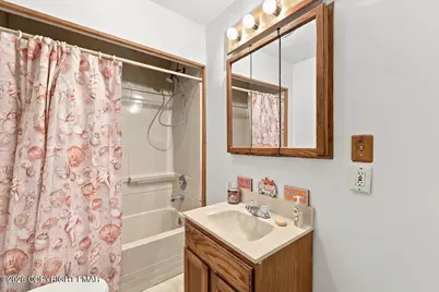 8827 Twin Lake Drive, Kunkletown, PA 18058 - Photo 13