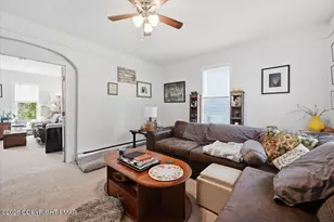 102 E Brown St, East Stroudsburg, PA 18301 - Photo 9