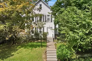 102 E Brown St, East Stroudsburg, PA 18301 - Photo 5