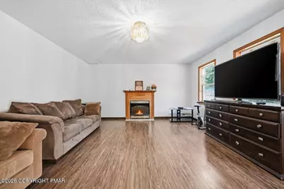  710 Avenue C, Stroudsburg, PA 18360 - Photo 11