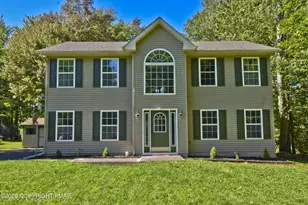 107 Birchwood Rd, Blakeslee, PA 18610 - Photo 1