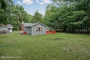 105 Chariton Dr, East Stroudsburg, PA 18301 - Photo 5