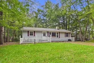 142 Chippewa Dr, Pocono Lake, PA 18347 - Photo 29