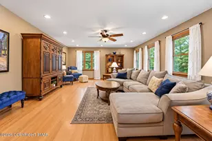 233 Sawmill Rd, Stroudsburg, PA 18360 - Photo 15