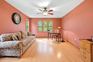 233 Sawmill Rd, Stroudsburg, PA 18360 - Photo 37