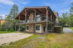 84 Longfellow Cir, Albrightsville, PA 18210 - Photo 1