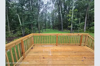 207 Cathleen Drive, East Stroudsburg, PA 18302 - Photo 37
