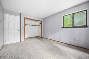 2318 Burntwood Dr, East Stroudsburg, PA 18301 - Photo 33
