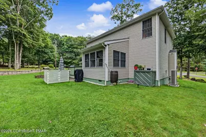  201 Pasquin Drive, East Stroudsburg, PA 18301 - Photo 65