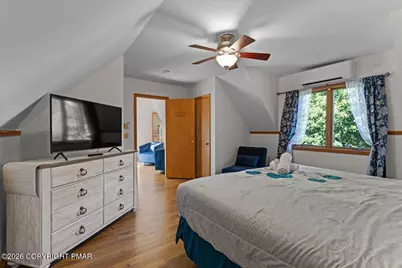  2208 Mohegan Court, Long Pond, PA 18334 - Photo 15