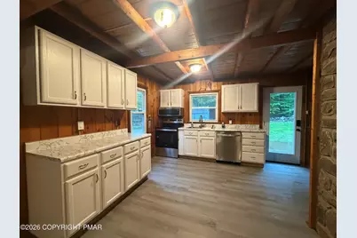  3374 Trafalgar Avenue, East Stroudsburg, PA 18302 - Photo 7