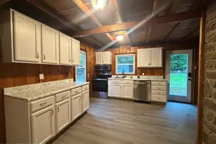 3374 Trafalgar Ave, East Stroudsburg, PA 18302 - Photo 7