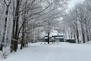 136 Birch Ledge Rd, Canadensis, PA 18325 - Photo 3