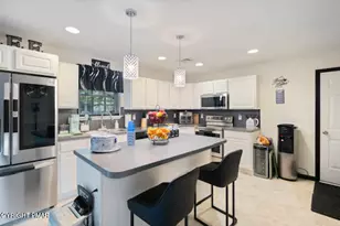 237 Footprint Rd, East Stroudsburg, PA 18302 - Photo 11