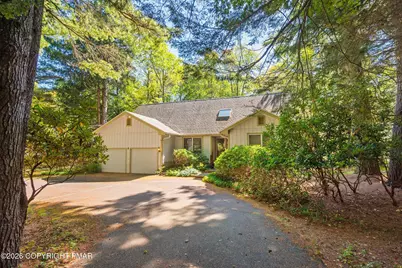  205 Moon Lit Trail, Pocono Pines, PA 18350 - Photo 3