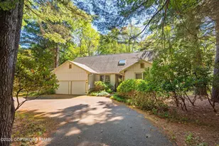 205 Moon Lit Trail, Pocono Pines, PA 18350 - Photo 3