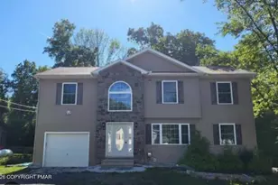 5012 Pine Ridge Rd, East Stroudsburg, PA 18302 - Photo 1