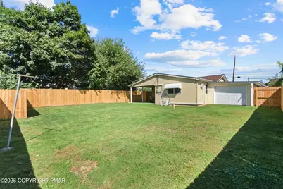  350 Maple Street, Whitehall, PA 18052 - Photo 25