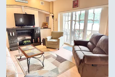  322 Hummingbird Way # 102J2, Lake Harmony, PA 18624 - Photo 7