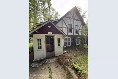  6 Knob Road, Mount Pocono, PA 18344 - Photo 1