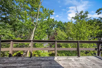  89 Cross Country Lane, Tannersville, PA 18372 - Photo 11
