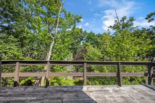 89 Cross Country Ln, Tannersville, PA 18372 - Photo 11