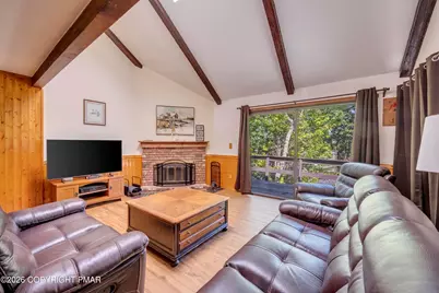  89 Cross Country Lane, Tannersville, PA 18372 - Photo 9
