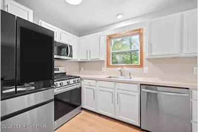  1216 Hunters Woods Drive, East Stroudsburg, PA 18301 - Photo 33