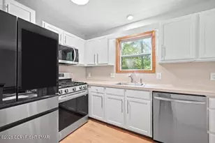 1216 Hunters Woods Dr, East Stroudsburg, PA 18301 - Photo 33