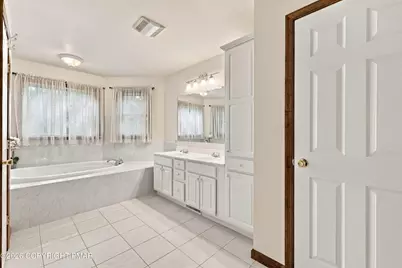  336 Sycamore Drive, East Stroudsburg, PA 18301 - Photo 35