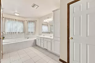 336 Sycamore Dr, East Stroudsburg, PA 18301 - Photo 35