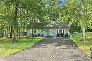 12031 Maplewood Dr, East Stroudsburg, PA 18302 - Photo 55