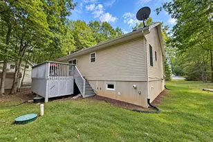 33 Burnshaw Ln, Albrightsville, PA 18210 - Photo 3