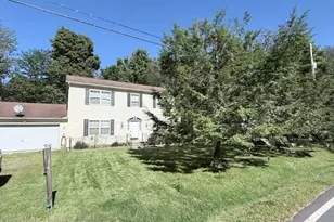 2853 Fairhaven Dr, Tobyhanna, PA 18466 - Photo 1