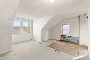 617 E 5th St, Bethlehem, PA 18015 - Photo 27