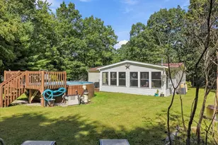 2123 Deer Track Dr, East Stroudsburg, PA 18302 - Photo 33