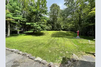  2012 Louis Drive, Stroudsburg, PA 18360 - Photo 17