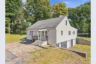  111 Old Independence Lane, East Stroudsburg, PA 18301 - Photo 3