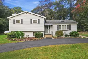 3157 Robert David Dr, Tobyhanna, PA 18466 - Photo 7