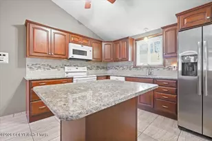 3157 Robert David Dr, Tobyhanna, PA 18466 - Photo 15