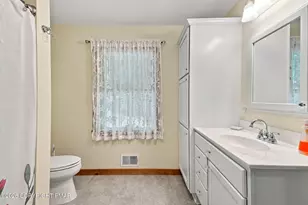 830 Lake Dr, Lehighton, PA 18235 - Photo 27