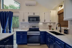 8830 Cloudcrest Dr, Tobyhanna, PA 18466 - Photo 7
