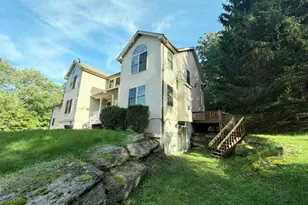 109 Naomi Ln, East Stroudsburg, PA 18301 - Photo 1