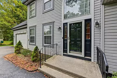  274 Spicebush Drive, East Stroudsburg, PA 18301 - Photo 5
