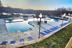 6028 Boardwalk Dr, Tobyhanna, PA 18466 - Photo 9